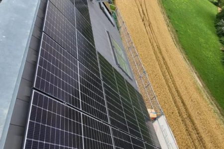 Solarpanel Montage